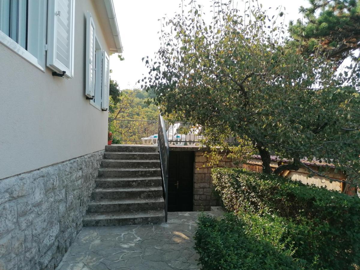 La Petite Maison Splitska Extérieur photo